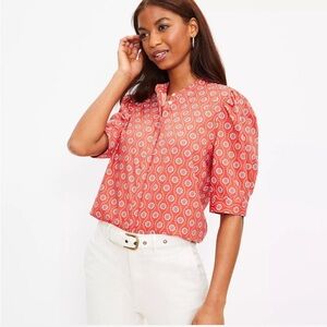 Loft blouse size medium, tags still on!